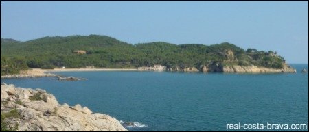 Platja de Castell Costa Brava Platja de Castell Costa Brava
